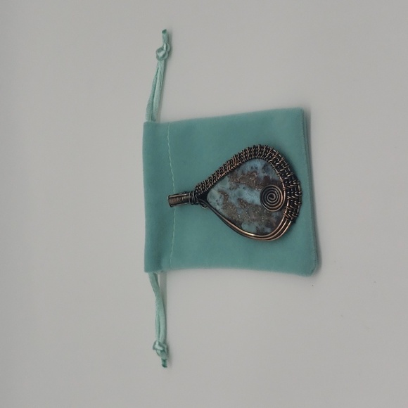 1260- Larimar Natural Stone Wire Wrapped Pendant Handmade NWT - Picture 5 of 8